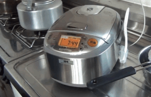 Rice_Cooker_1